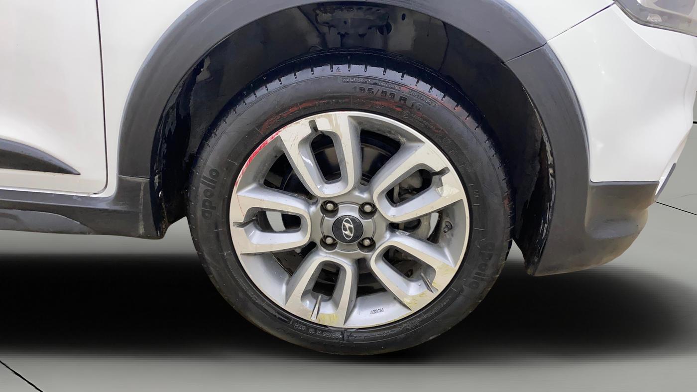 2015 Hyundai i20 Active 1.2 S, Petrol, Manual, 86,062 km, Right Front Wheel