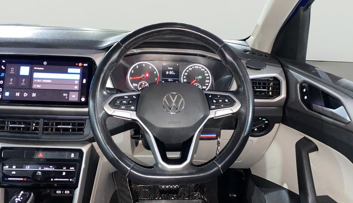 2023 Volkswagen TAIGUN HIGHLINE 1.0 TSI AT, Petrol, Automatic, 44,100 km, Steering Wheel Close Up