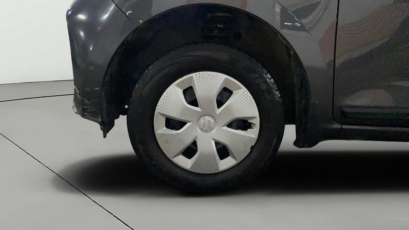 2023 Maruti Alto K10 VXI PLUS, Petrol, Manual, 12,200 km, Left Front Wheel