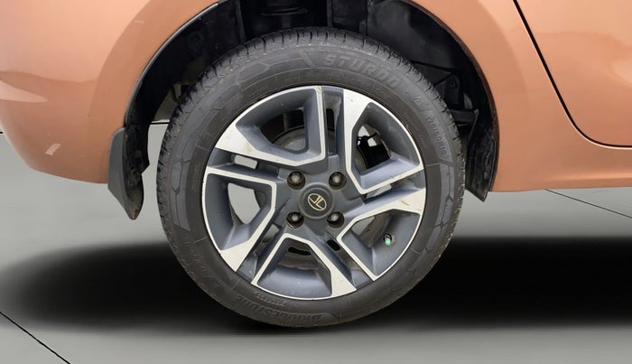 2017 Tata TIGOR XZA PETROL, Petrol, Automatic, 56,811 km, Right Rear Wheel