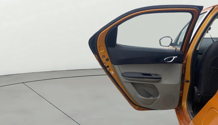 2016 Tata Tiago XZ PETROL, Petrol, Manual, 46,563 km, LHS Rear Door