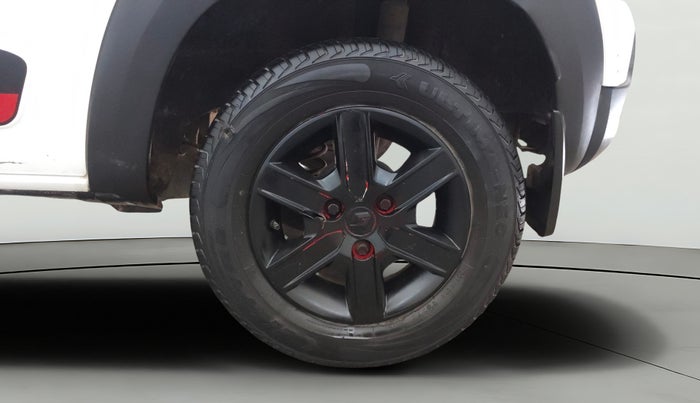 2017 Renault Kwid RXT 02 Anniversary Edition, Petrol, Manual, 90,044 km, Left Rear Wheel