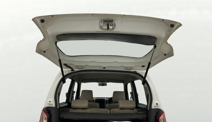 2013 Maruti Wagon R 1.0 LXI, Petrol, Manual, 68,260 km, Boot Door Open