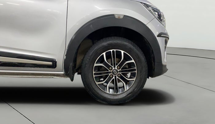 2022 Renault TRIBER RXL MT, Petrol, Manual, 37,704 km, Right Front Wheel