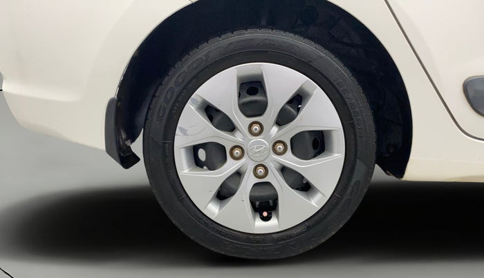 2015 Hyundai Xcent S 1.2, Petrol, Manual, 83,466 km, Right Rear Wheel