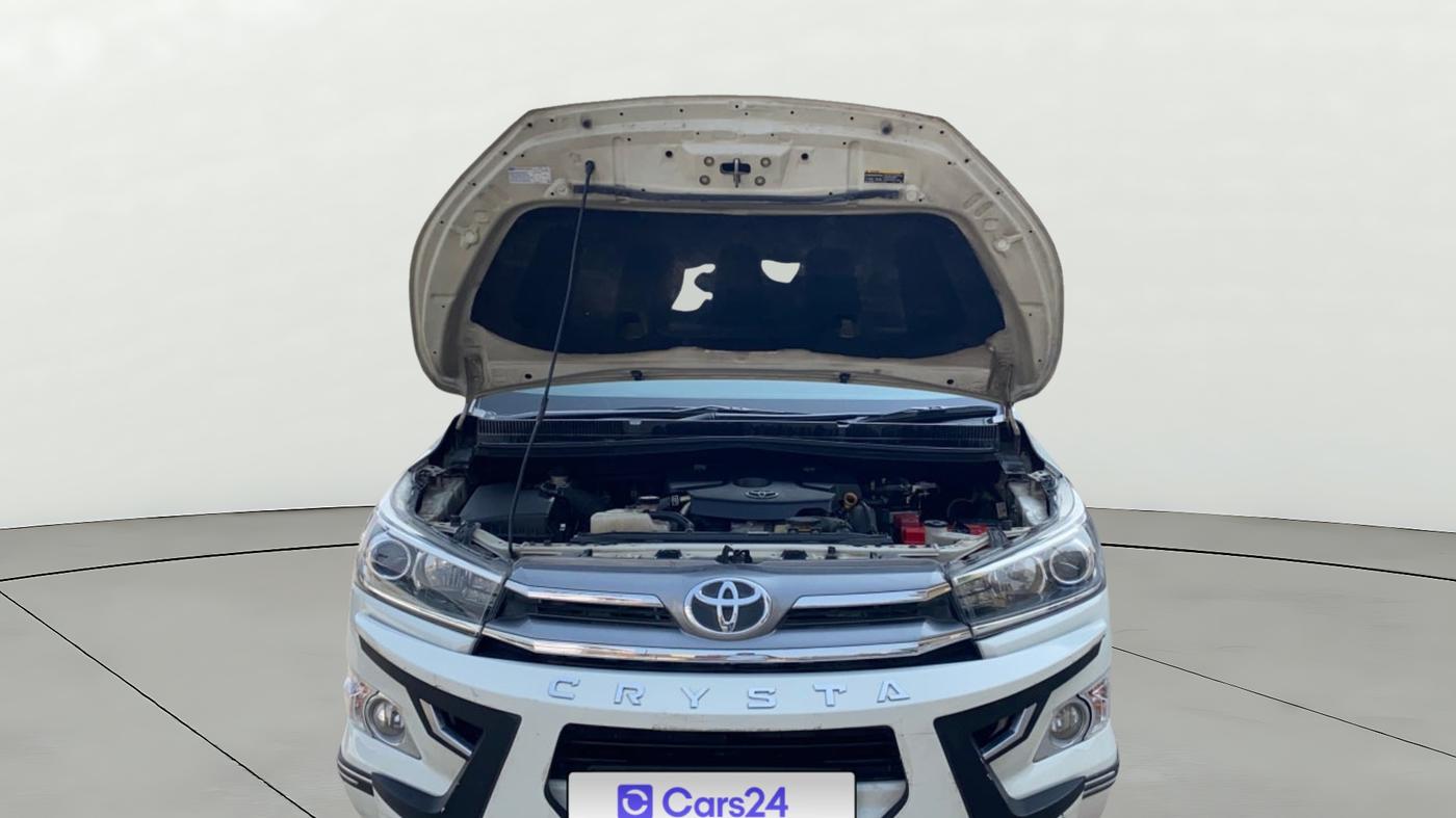 2017 Toyota Innova Crysta 2.8 ZX AT 7 STR, Diesel, Automatic, 69,561 km, Open Bonet