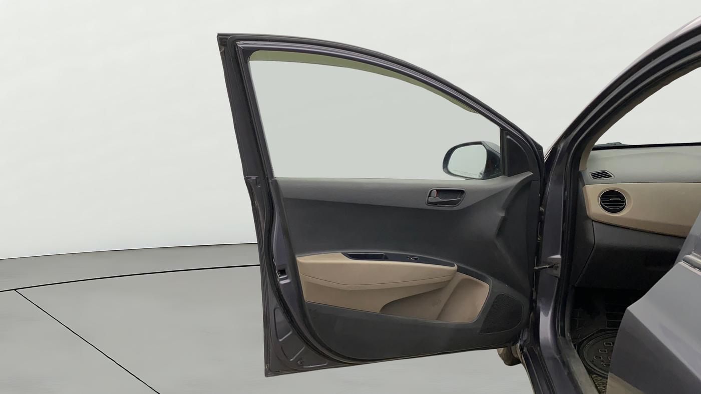 2017 Hyundai Grand i10 MAGNA AT 1.2 KAPPA VTVT, Petrol, Automatic, 67,036 km, LHS Front Door