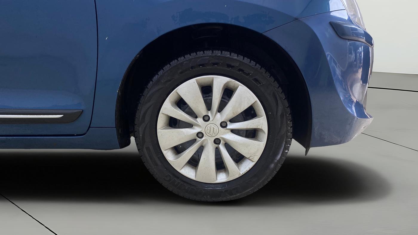 2016 Maruti Baleno DELTA PETROL 1.2, Petrol, Manual, 62,834 km, Right Front Wheel