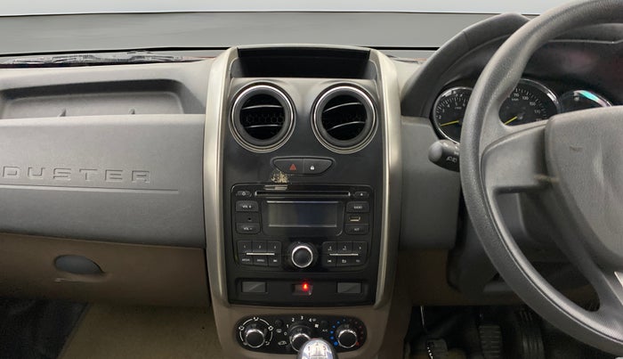 2016 Renault Duster RXL PETROL, Petrol, Manual, 39,124 km, Air Conditioner