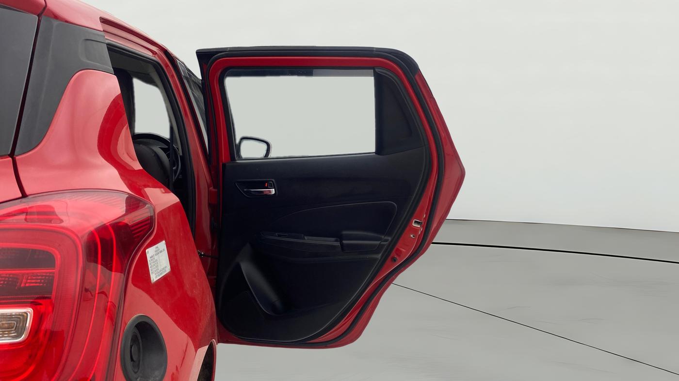 2023 Maruti Swift ZXI CNG, CNG, Manual, 28,512 km, RHS Rear Door