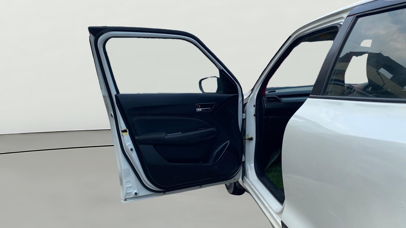 2020 Maruti Swift VXI, Petrol, Manual, 68,128 km, LHS Front Door