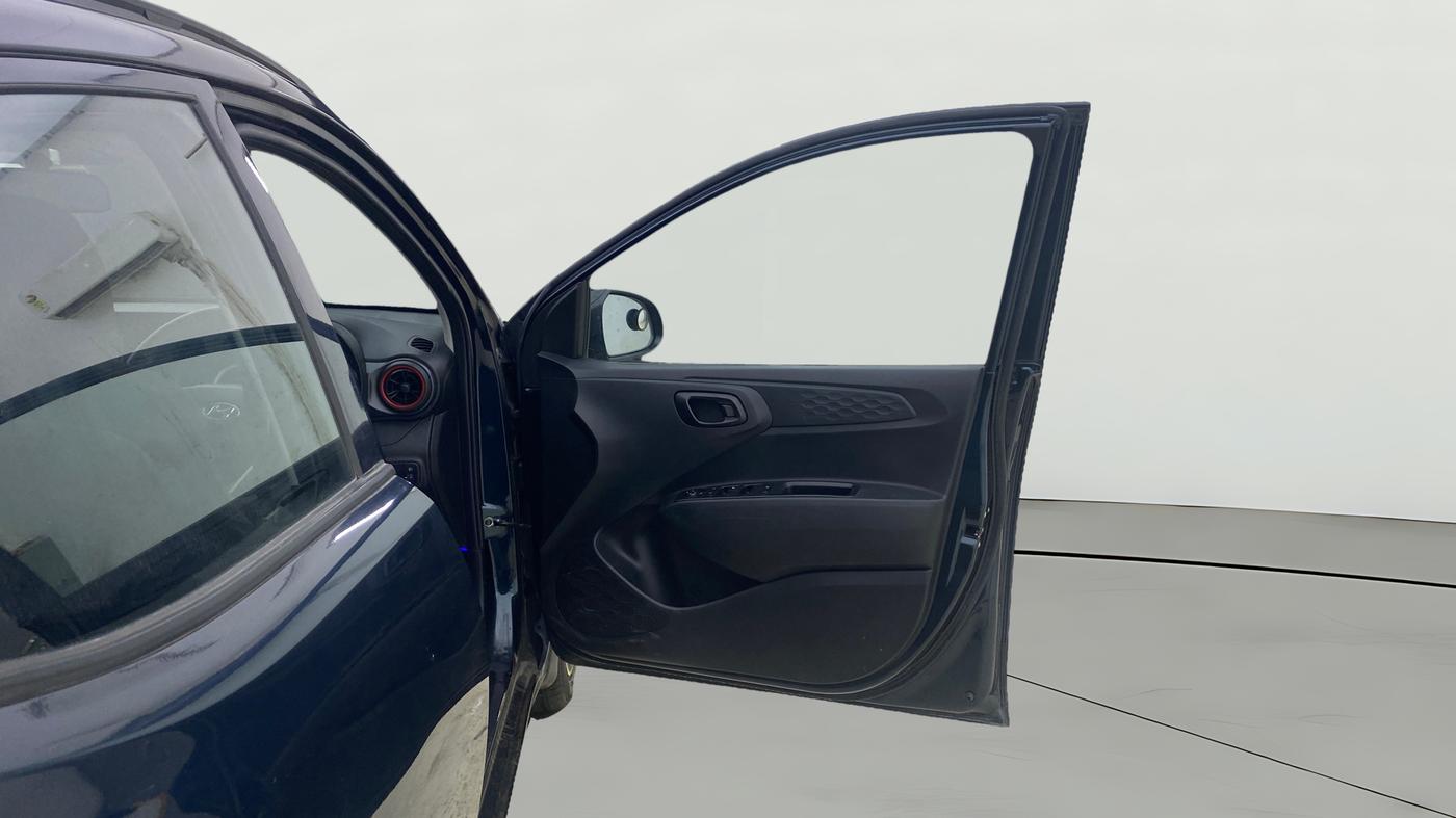 2022 Hyundai GRAND I10 NIOS MAGNA CORPORATE EDITION AMT 1.2 KAPPA VTVT, Petrol, Automatic, 18,810 km, RHS Front Door
