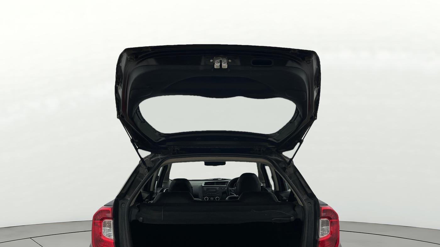 2018 Honda WR-V 1.2L I-VTEC S MT, Petrol, Manual, 70,224 km, Boot Door Open