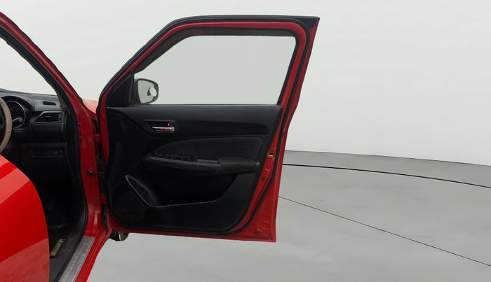 2018 Maruti Swift VDI AMT, Diesel, Automatic, 97,354 km, RHS Front Door