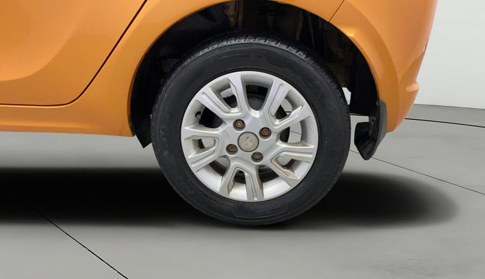 2018 Tata Tiago XZ PETROL, Petrol, Manual, 41,880 km, Left Rear Wheel