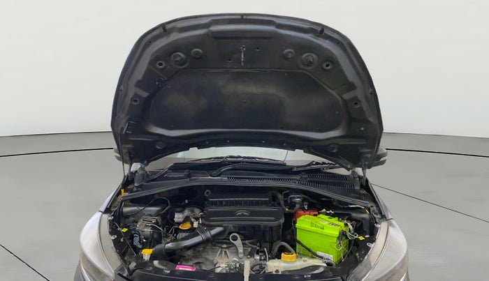 2023 Tata Tiago XT (O) PETROL, Petrol, Manual, 33,548 km, Open Bonet