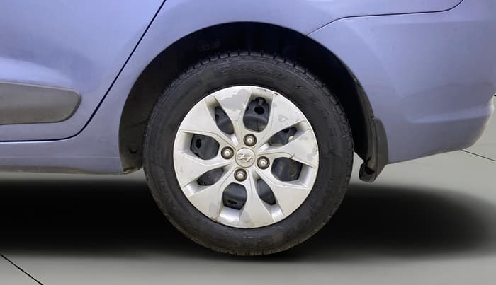 2015 Hyundai Xcent S 1.2, Petrol, Manual, 60,229 km, Left Rear Wheel