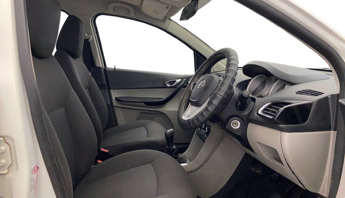2017 Tata Tiago XZ PETROL, Petrol, Manual, 99,110 km, Right Side Front Door Cabin