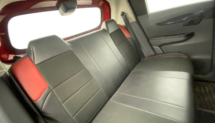 2018 Mahindra KUV 100 NXT K4+ P 6 STR, Petrol, Manual, 35,106 km, Right Side Rear Door Cabin