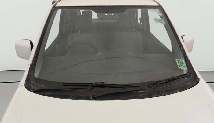 2016 Maruti Wagon R 1.0 VXI (O) AMT, Petrol, Automatic, 1,11,583 km, Front Windshield