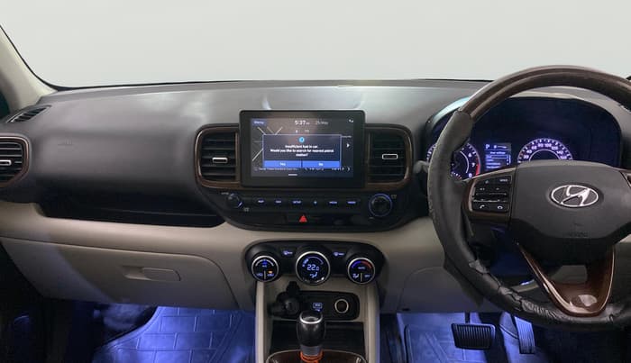 2020 Hyundai VENUE SX PLUS 1.0 TURBO DCT, Petrol, Automatic, 1,04,187 km, Air Conditioner