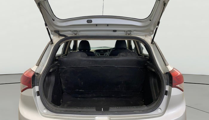 2016 Hyundai Elite i20 SPORTZ 1.2, Petrol, Manual, 80,245 km, Boot Open Zoomed View