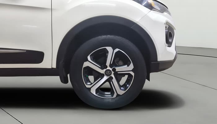 2021 Tata NEXON XZ PLUS PETROL, CNG, Manual, 90,338 km, Right Front Wheel