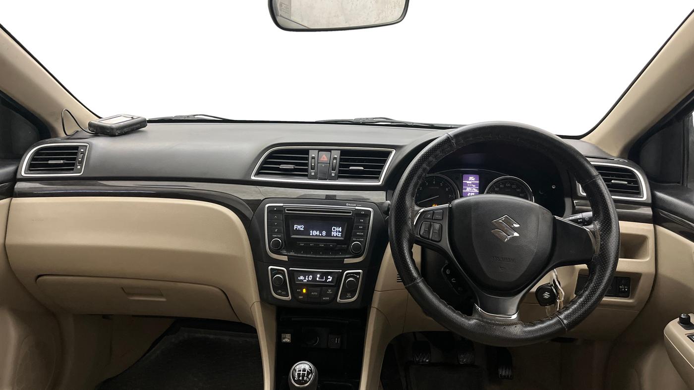 2015 Maruti Ciaz VXI+, Petrol, Manual, 30,364 km, Dashboard
