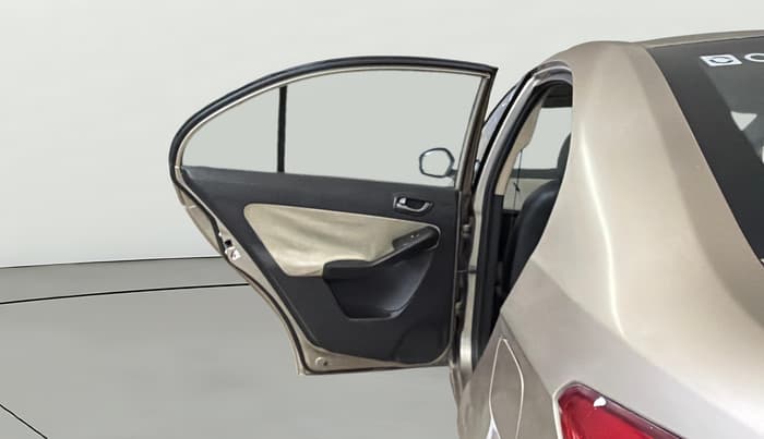 2014 Tata Zest XT PETROL, Petrol, Manual, 74,150 km, LHS Rear Door