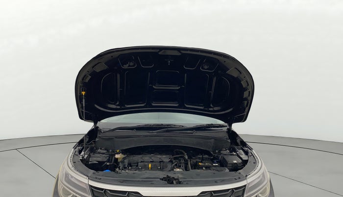 2024 KIA SELTOS  HTK 1.5 PETROL MT, Petrol, Manual, 39,173 km, Open Bonet