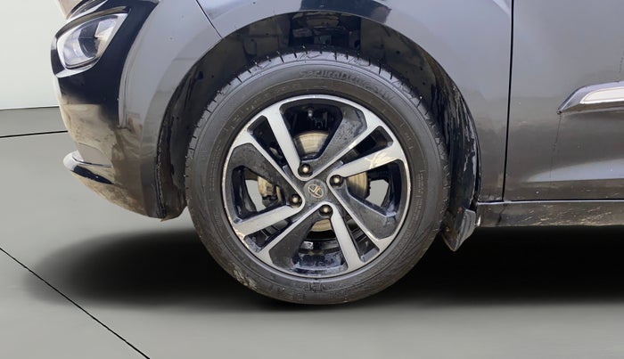 2022 Tata ALTROZ XZA PLUS DARK EDTION, Petrol, Automatic, 50,007 km, Left Front Wheel