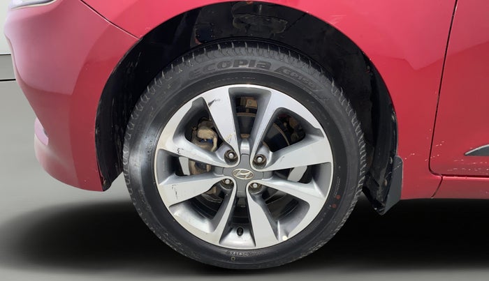 2015 Hyundai Elite i20 ASTA 1.4 CRDI (O), Diesel, Manual, 1,02,603 km, Left Front Wheel