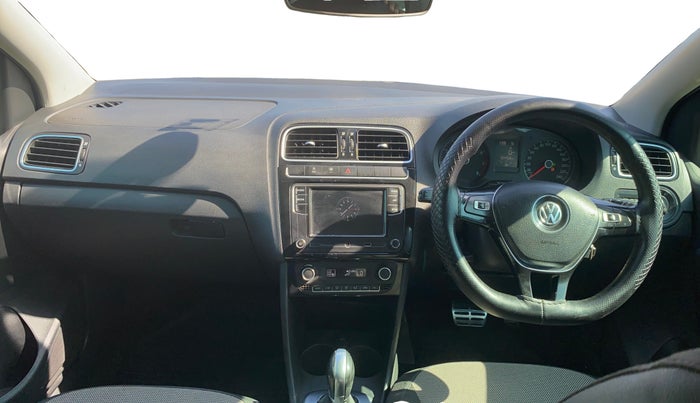 2017 Volkswagen Polo GT TSI AT, Petrol, Automatic, 1,04,375 km, Dashboard