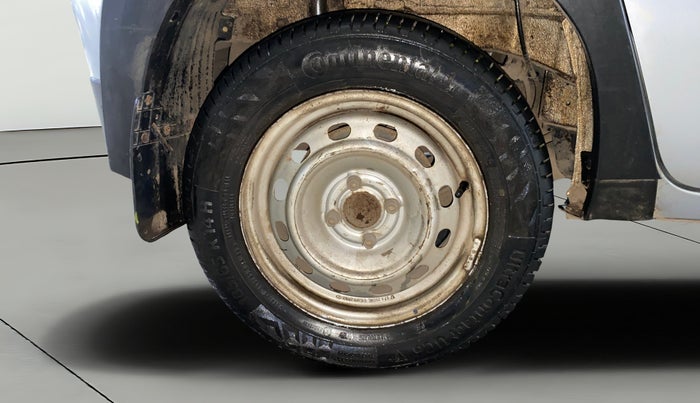 2017 Mahindra KUV 100 NXT K2 P 6 STR, Petrol, Manual, 38,530 km, Right Rear Wheel