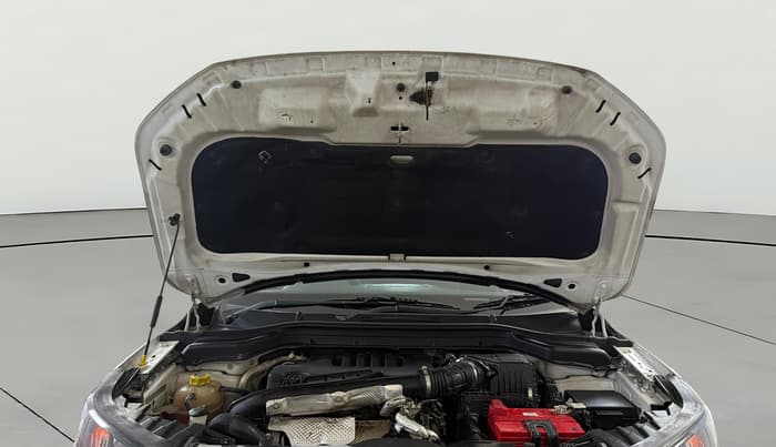 2024 Mahindra XUV300 W4 1.5 DIESEL, Diesel, Manual, 84,053 km, Open Bonet