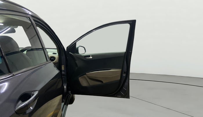 2016 Hyundai Grand i10 SPORTZ 1.1 CRDI, Diesel, Manual, 86,720 km, RHS Front Door