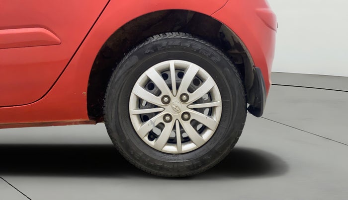 2013 Hyundai i10 SPORTZ 1.2 AT, Petrol, Automatic, 55,385 km, Left Rear Wheel