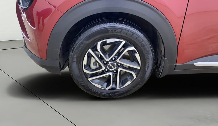 2023 KIA CARENS LUXURY PLUS 1.5 DIESEL AT 7 STR, Diesel, Automatic, 13,641 km, Left Front Wheel