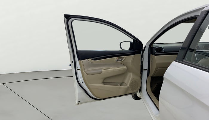 2016 Maruti Ciaz ZXI, Petrol, Manual, 49,976 km, LHS Front Door