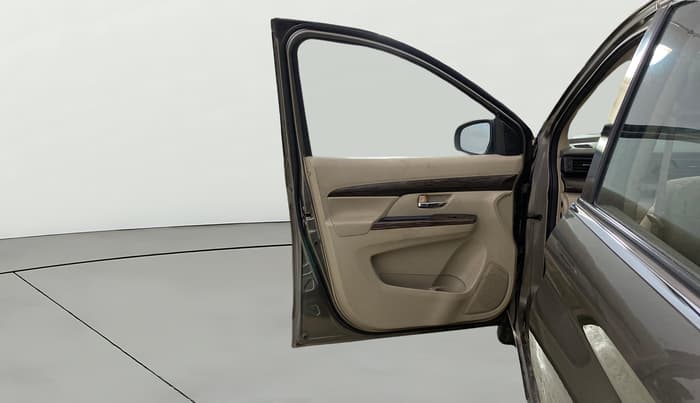 2019 Maruti Ertiga ZXI+ SHVS, Petrol, Manual, 89,787 km, LHS Front Door