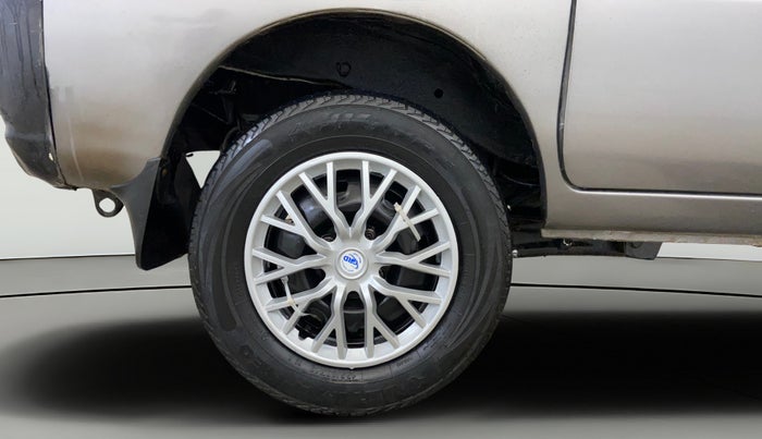 2020 Maruti Eeco 5 STR WITH A/C+HTR, CNG, Manual, 43,689 km, Right Rear Wheel