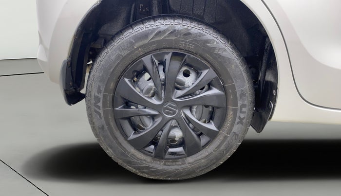 2021 Maruti Swift VXI AMT, Petrol, Automatic, 25,812 km, Right Rear Wheel