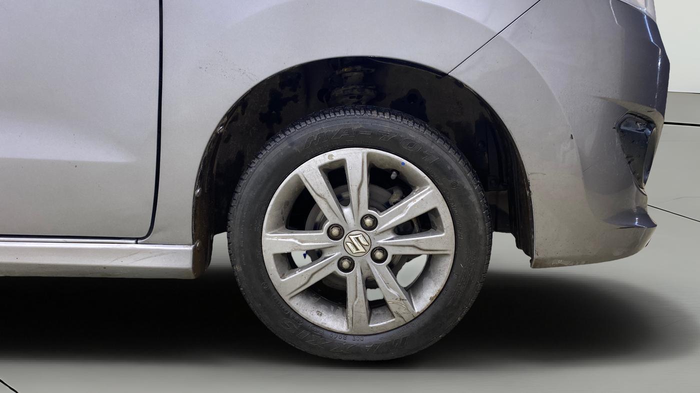 2017 Maruti Wagon R 1.0 VXI+ AMT, Petrol, Automatic, 23,569 km, Right Front Wheel