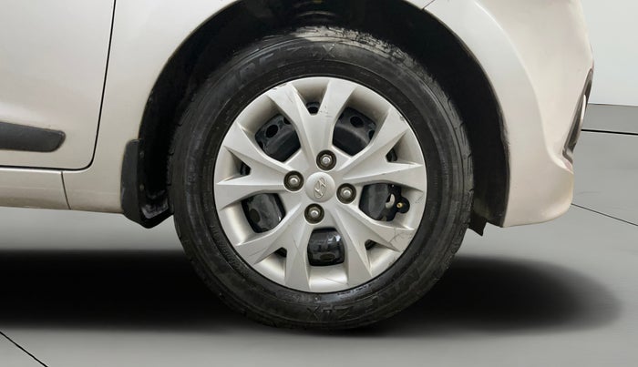 2015 Hyundai Grand i10 SPORTZ 1.2 KAPPA VTVT, CNG, Manual, 75,804 km, Right Front Wheel