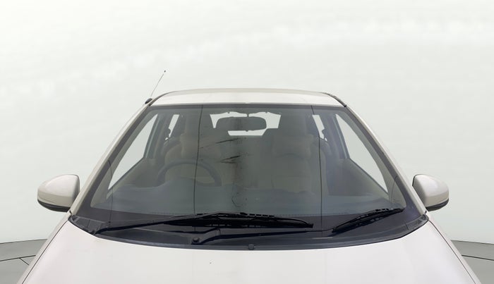 2014 Honda Brio S MT, Petrol, Manual, 1,00,976 km, Front Windshield