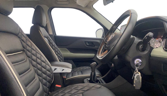 2022 Tata PUNCH ADVENTURE MT, Petrol, Manual, 34,636 km, Right Side Front Door Cabin