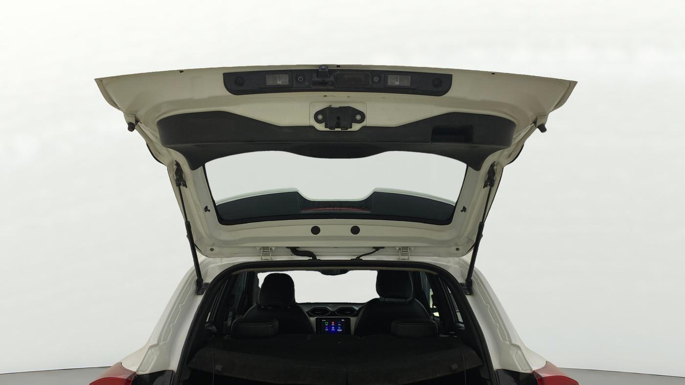 2022 Nissan MAGNITE XV MT, Petrol, Manual, 80,477 km, Boot Door Open