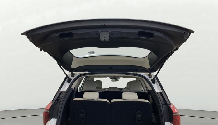 2023 Mahindra XUV700 AX 7 D MT 7 STR, Diesel, Manual, 47,576 km, Boot Door Open