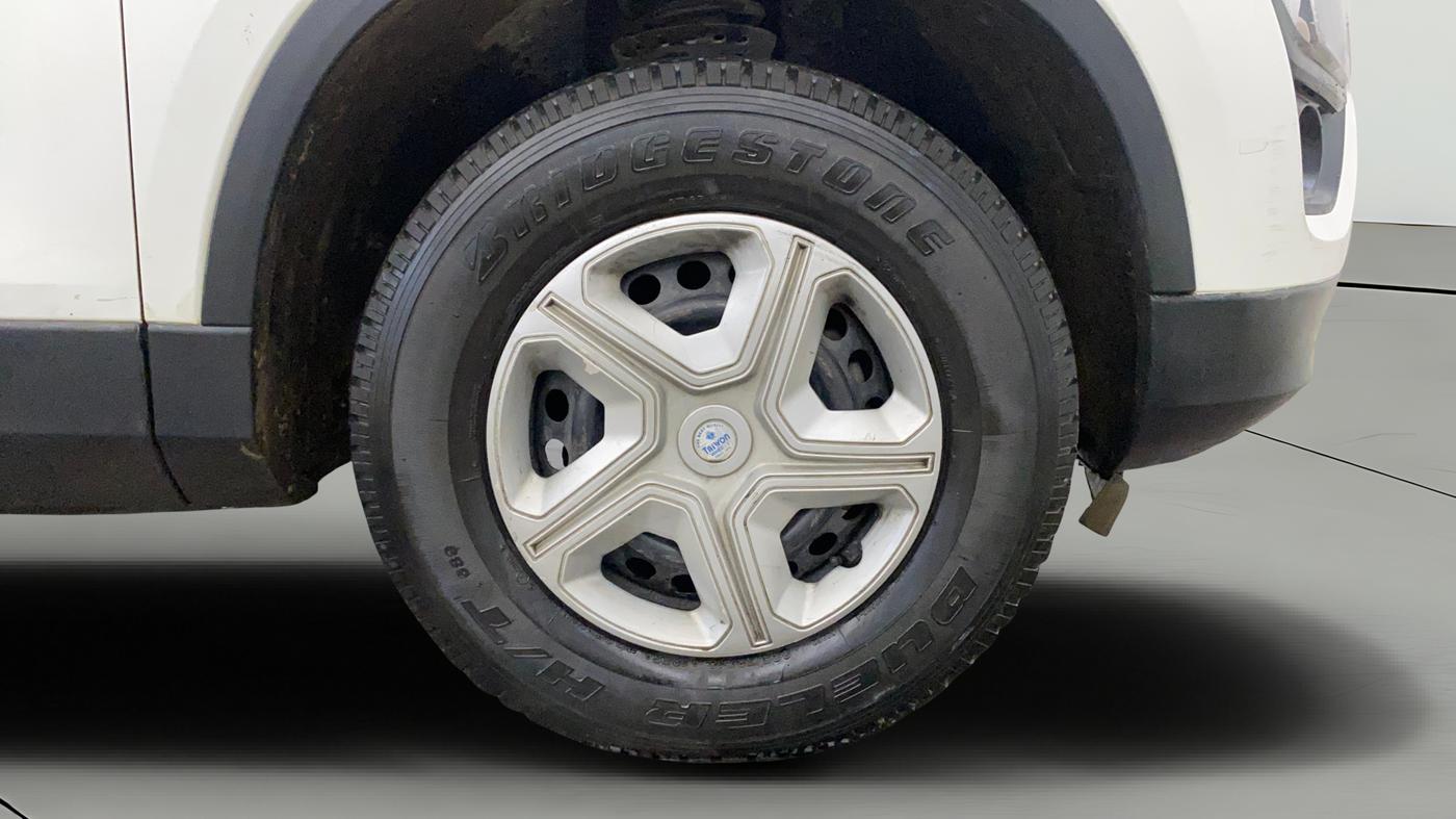 2020 Tata Harrier XE 2.0L KRYOTEC, Diesel, Manual, 92,633 km, Right Front Wheel