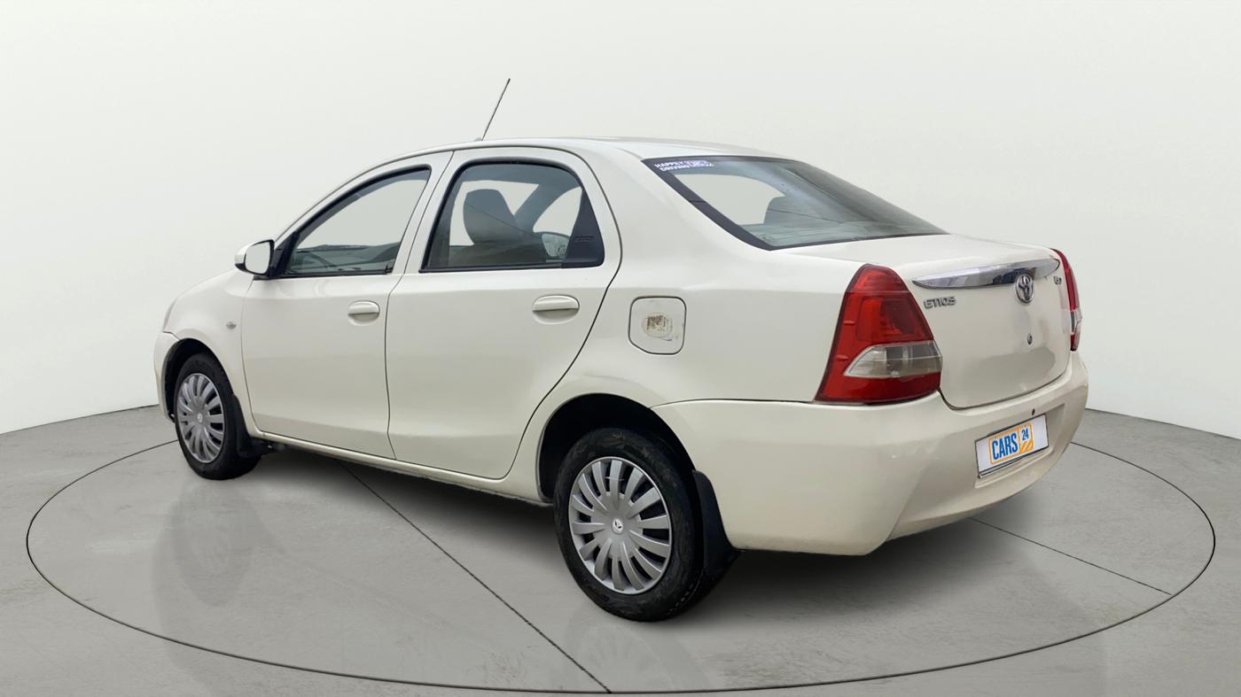 2015 Toyota Etios GD, Diesel, Manual, 86,217 km, Left Back Diagonal